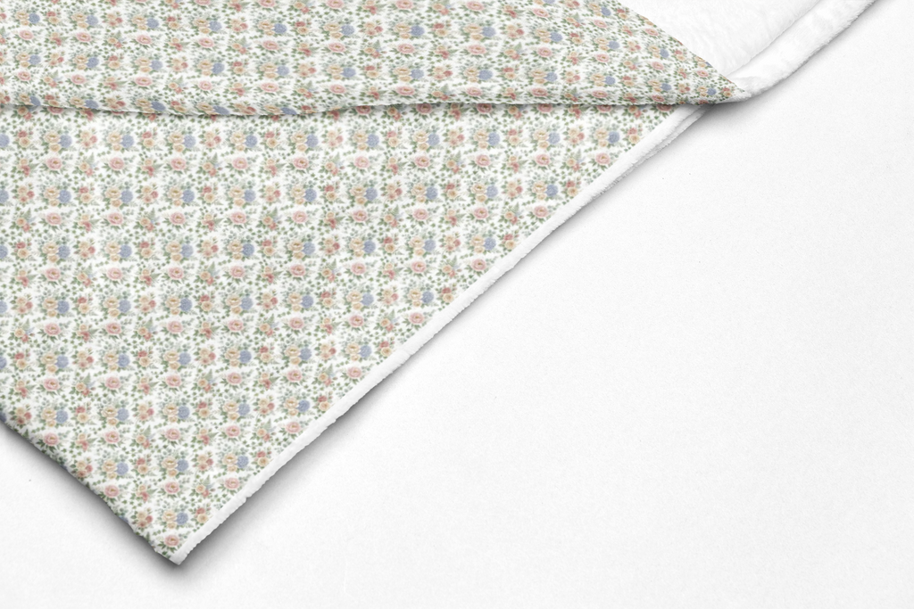 Floral Vintage Tile Comforter — Soft Pastel Boho Bedroom Bedding