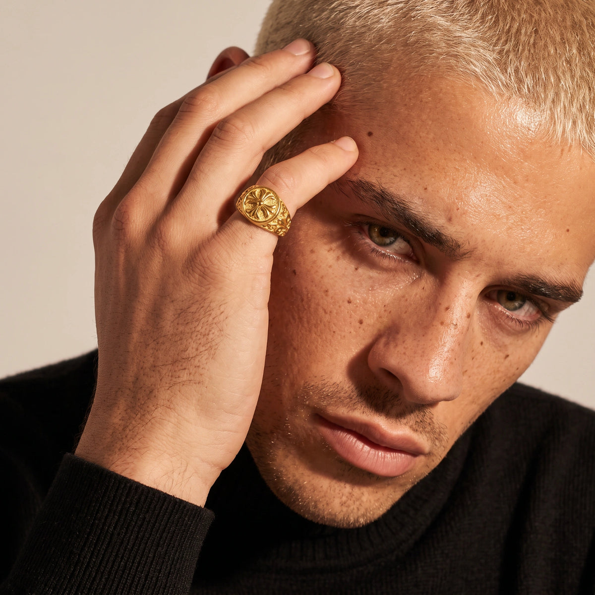 Cross Signet Ring | Maison Najma