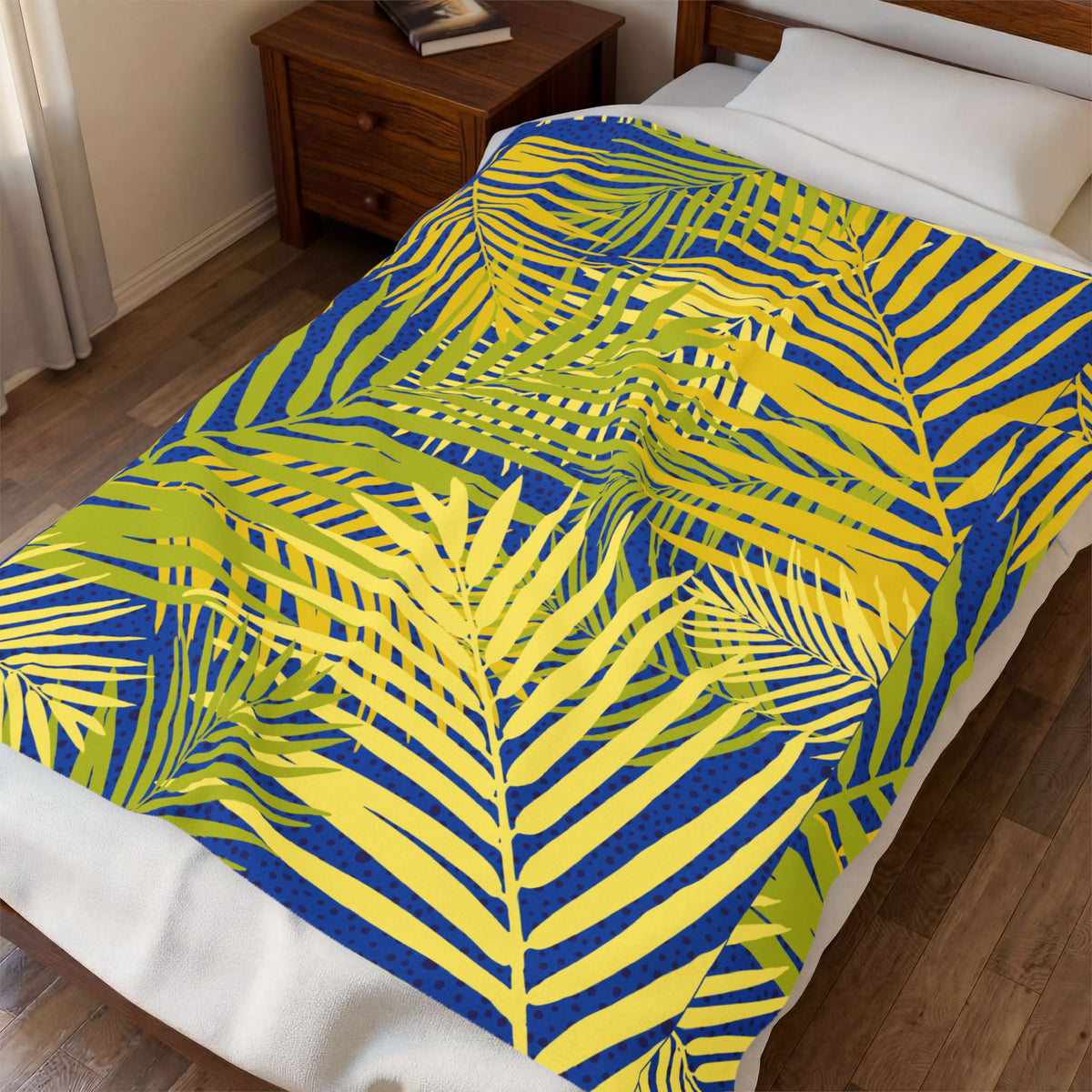 Tropical Palm Velveteen Plush Blanket — Blue & Yellow Leaf Throw